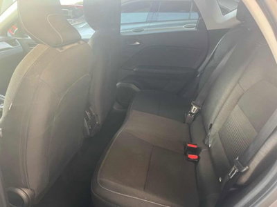 Renault Captur Blue dCi 95 CV Zen (6)