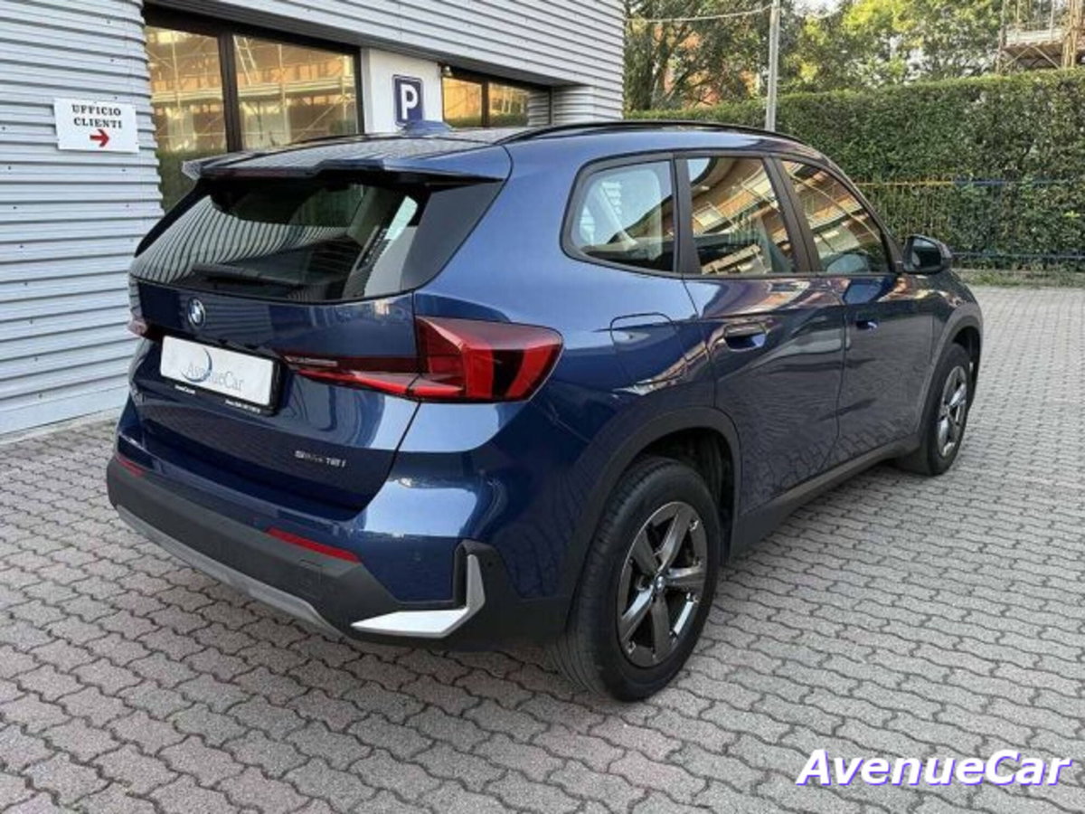 BMW X1 sDrive 18i Msport (5)