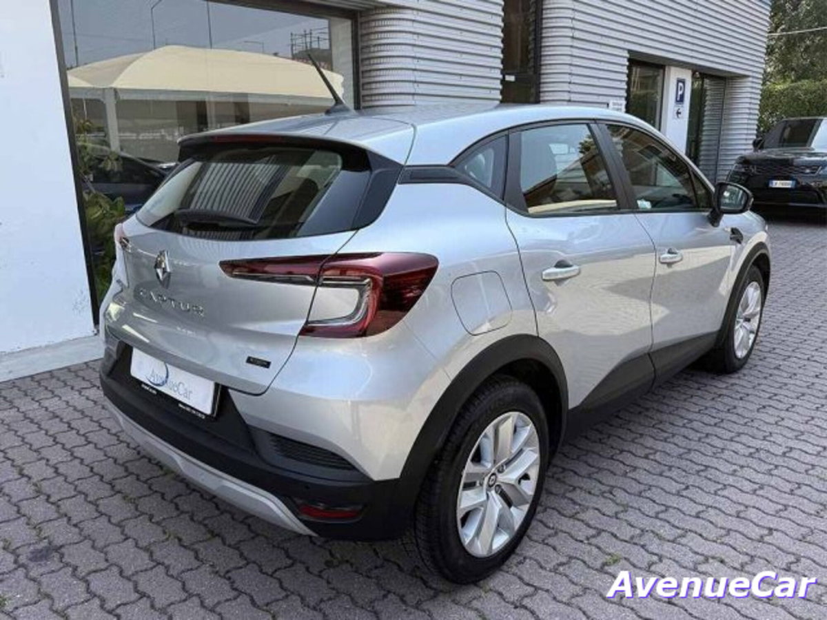 Renault Captur Full Hybrid E-Tech 145 CV Equilibre (5)