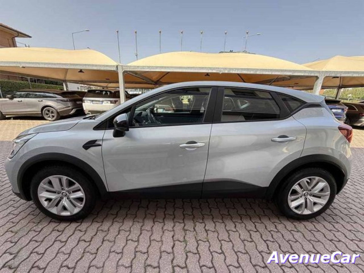 Renault Captur Full Hybrid E-Tech 145 CV Equilibre (8)