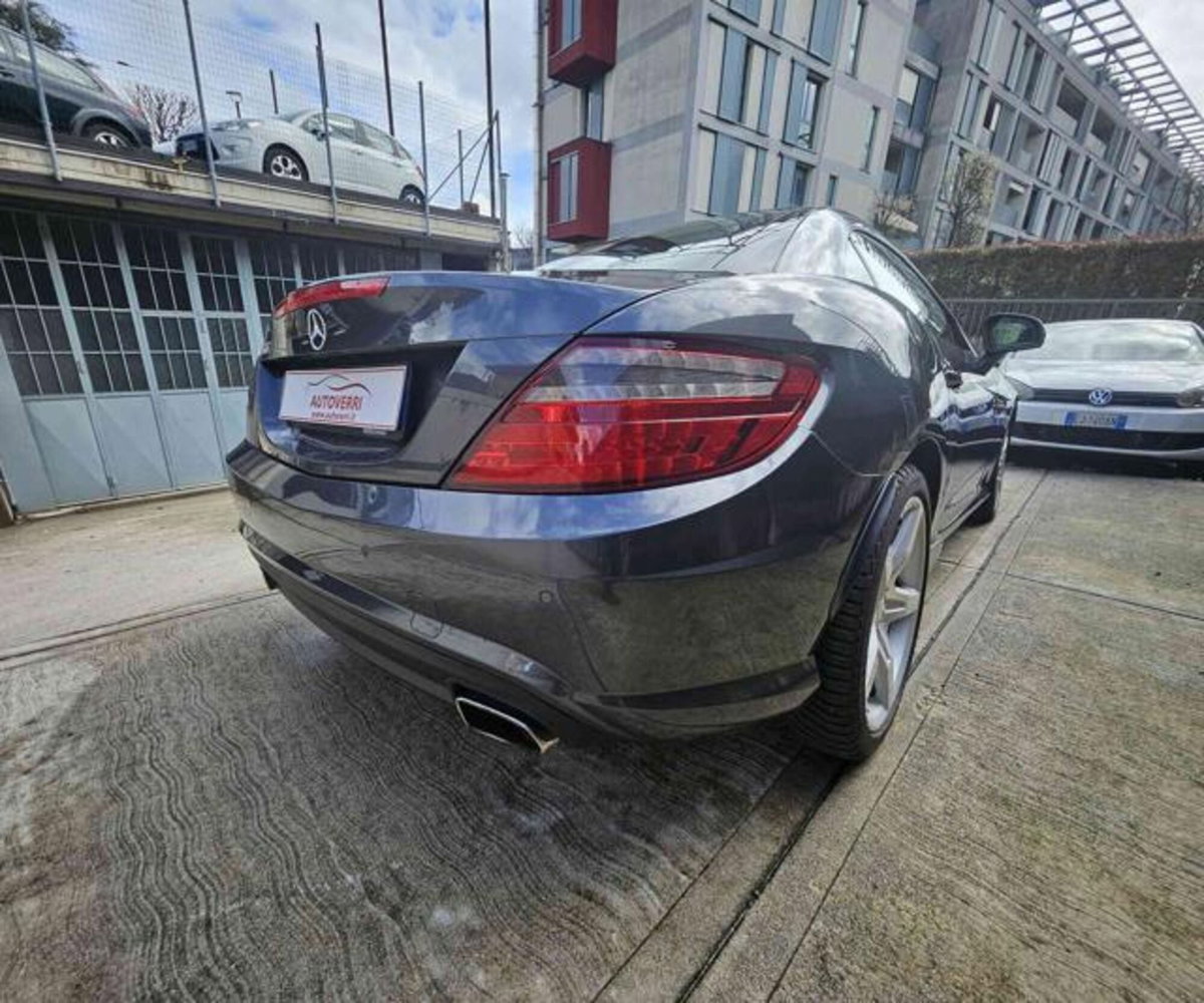 Mercedes-Benz SLK 200 BlueEFFICIENCY Premium (10)