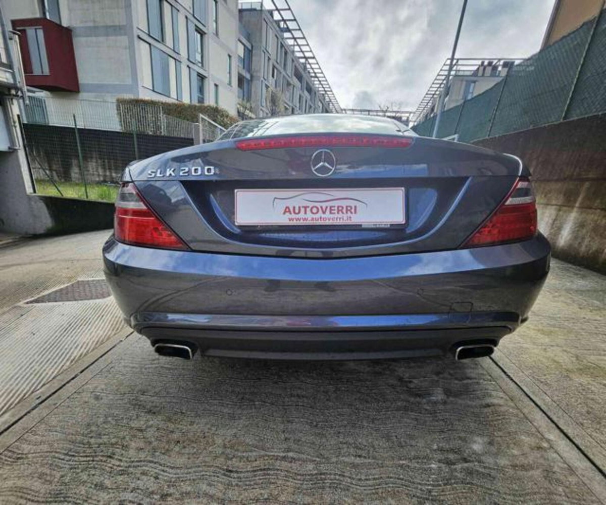 Mercedes-Benz SLK 200 BlueEFFICIENCY Premium (8)