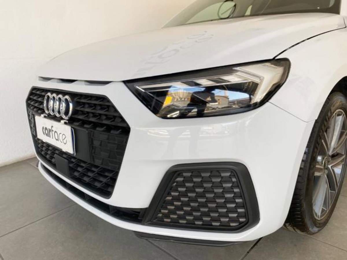 Audi A1 Sportback Sportback 25 1.0 tfsi Business (16)
