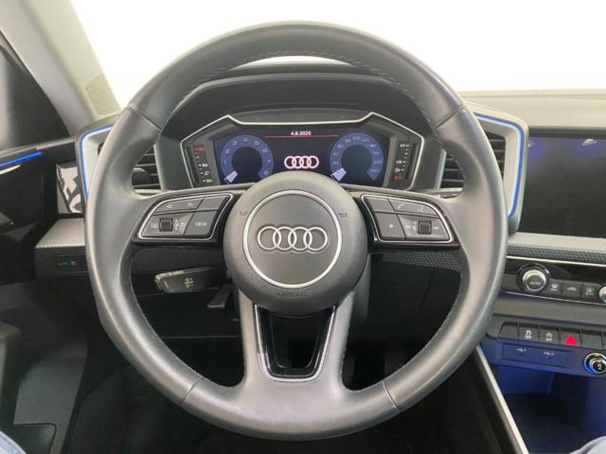 Audi A1 Sportback Sportback 25 1.0 tfsi Business (9)