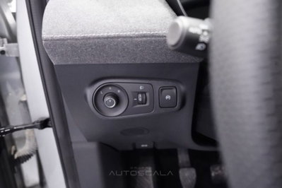 Mg ZS 1.5 Standard (12)