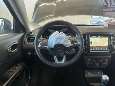 Jeep Compass 1.6 Multijet II 2WD Limited (15)