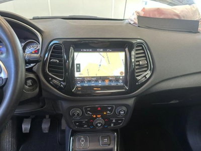 Jeep Compass 1.6 Multijet II 2WD Limited (16)
