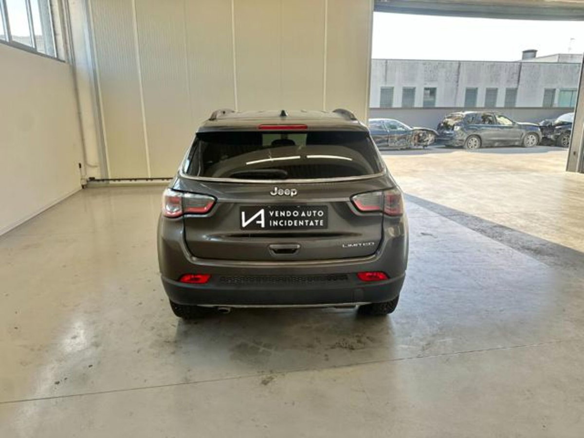Jeep Compass 1.6 Multijet II 2WD Limited (6)