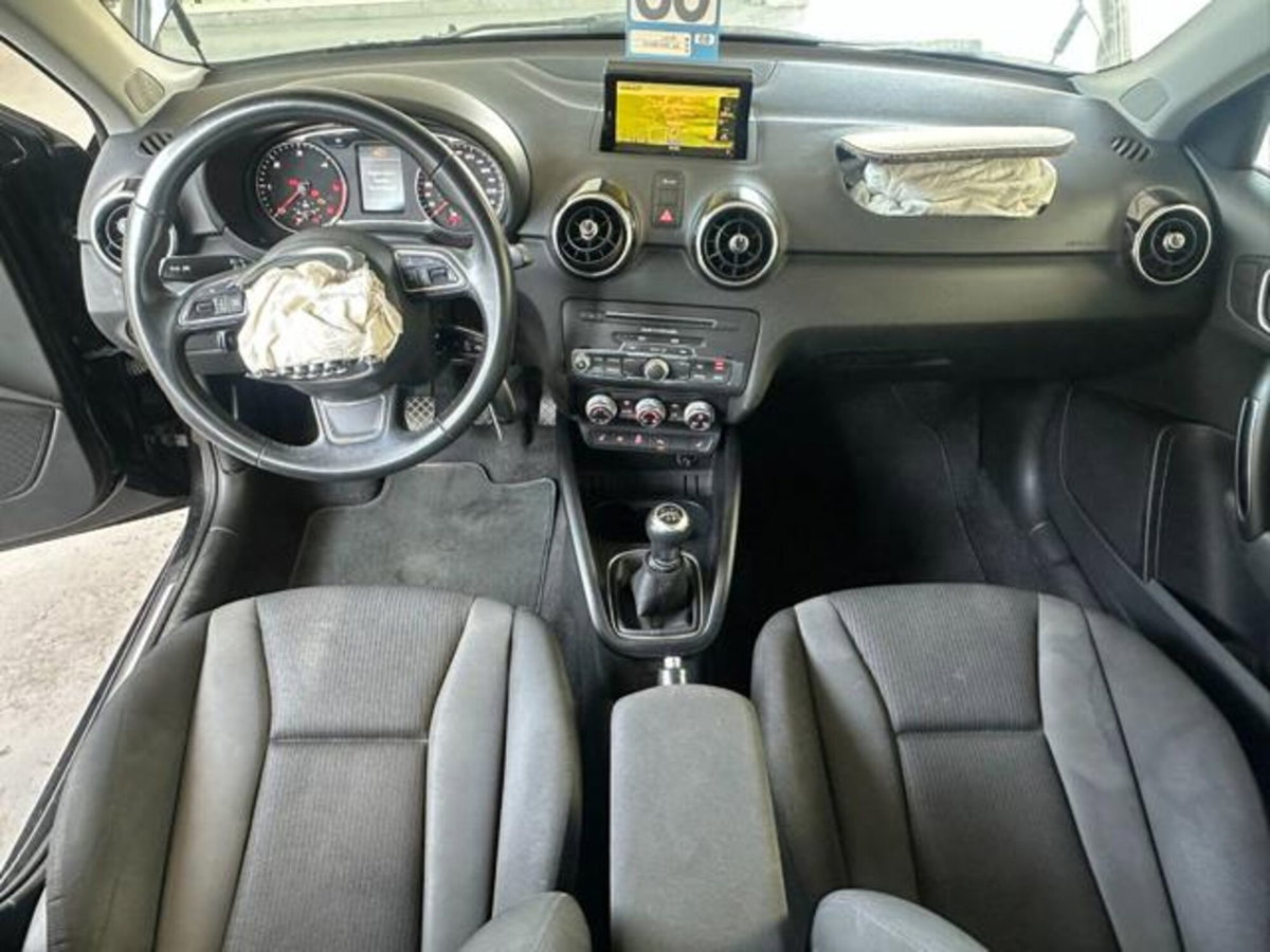 Audi A1 Sportback 1.4 TDI (14)