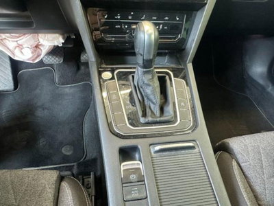 Volkswagen Passat Variant 2.0 TDI SCR 122 CV EVO DSG Business (17)