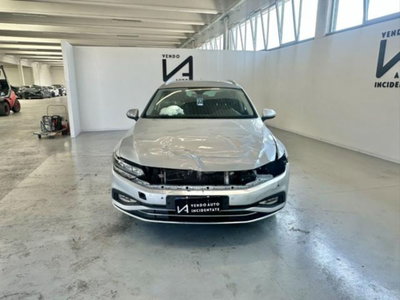 Volkswagen Passat Variant 2.0 TDI SCR 122 CV EVO DSG Business (2)