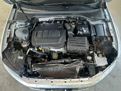 Volkswagen Passat Variant 2.0 TDI SCR 122 CV EVO DSG Business (9)