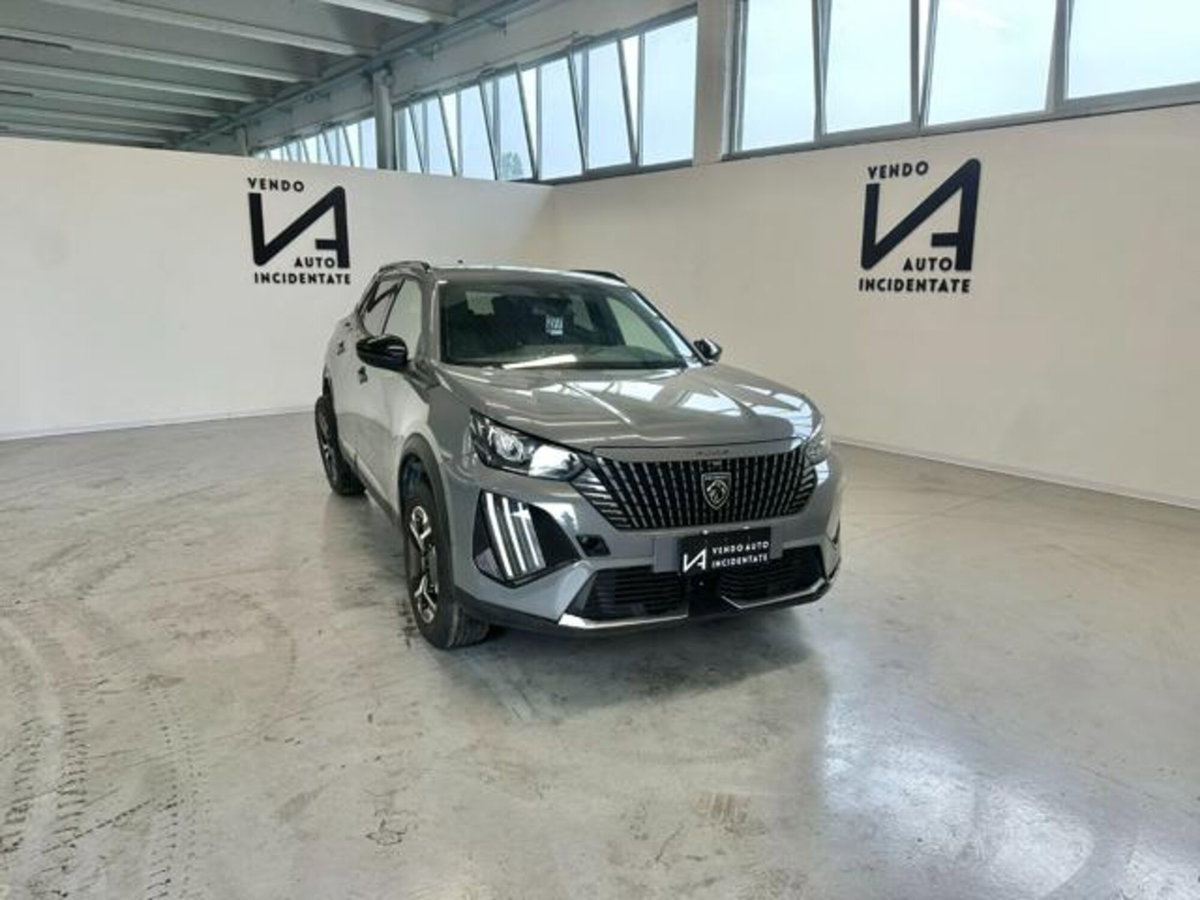 Peugeot 2008 1.2 hybrid Active 136cv e-dcs6
