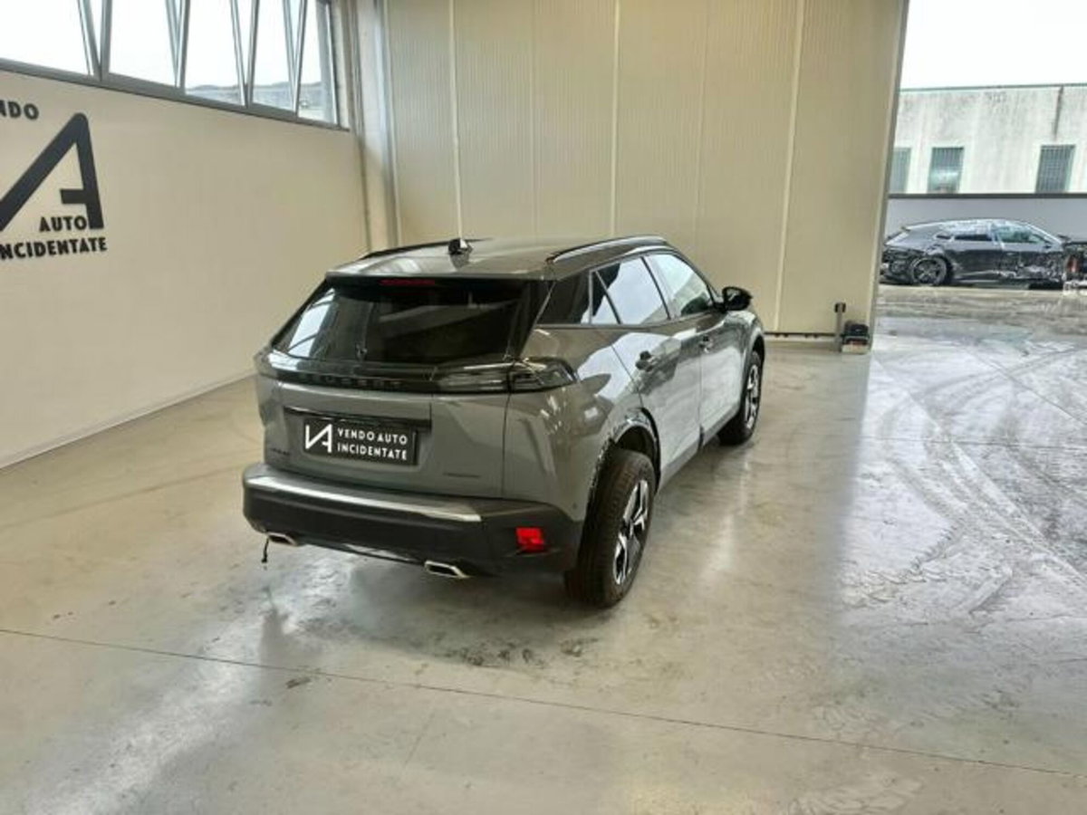 Peugeot 2008 1.2 hybrid Active 136cv e-dcs6 (7)
