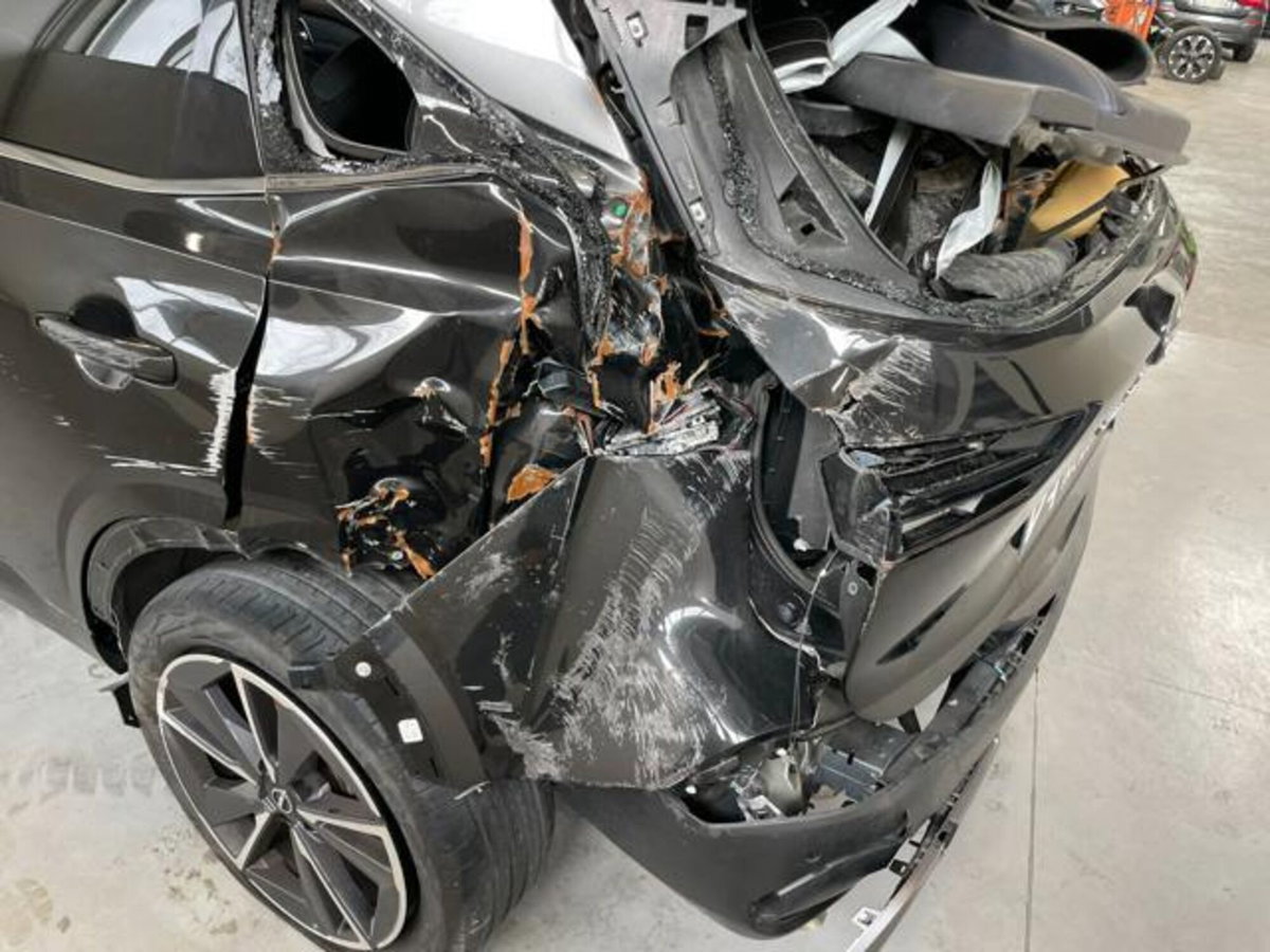 Nissan Qashqai 1.3 mhev Tekna 2wd 140cv (10)