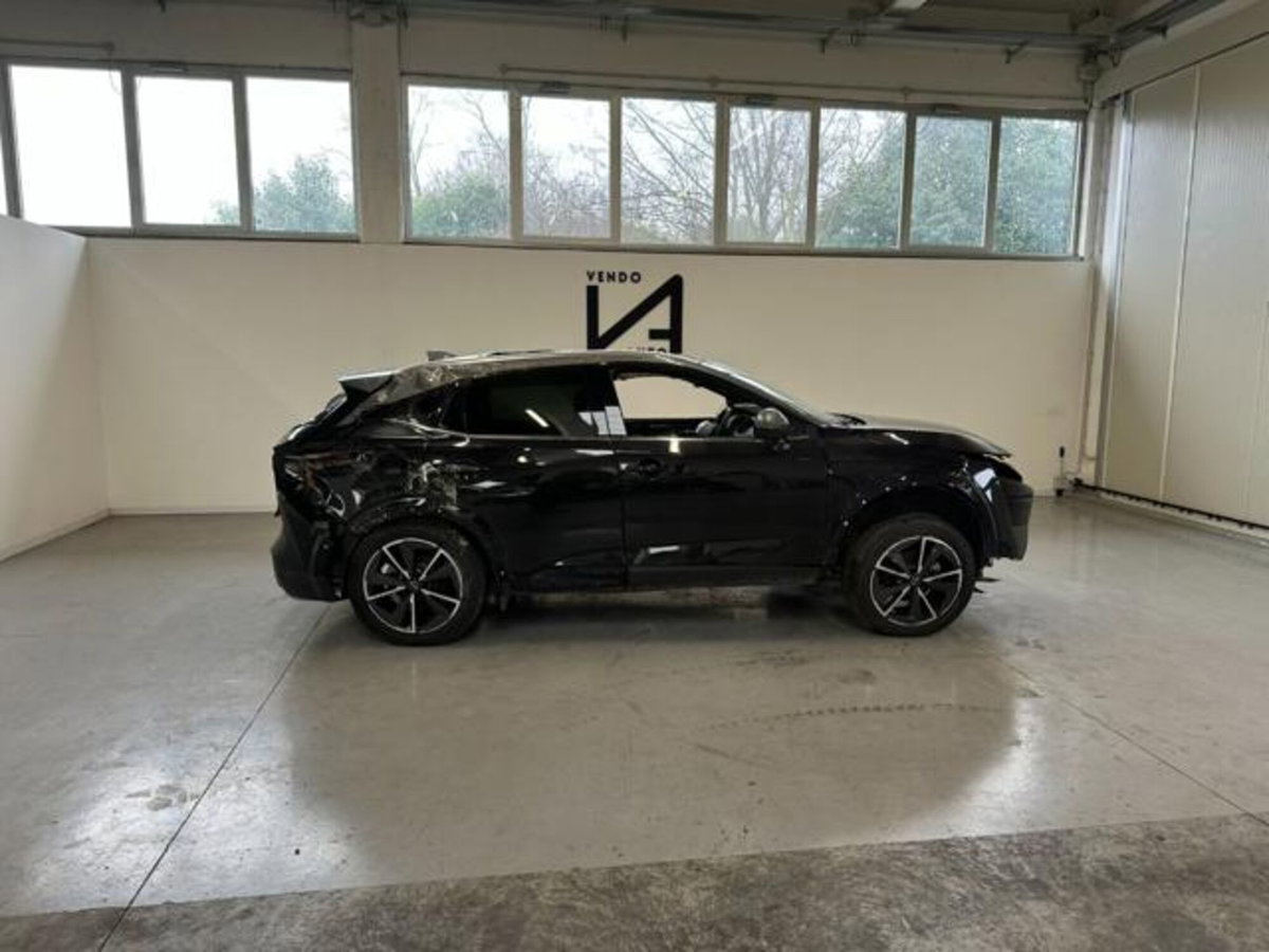 Nissan Qashqai 1.3 mhev Tekna 2wd 140cv (8)