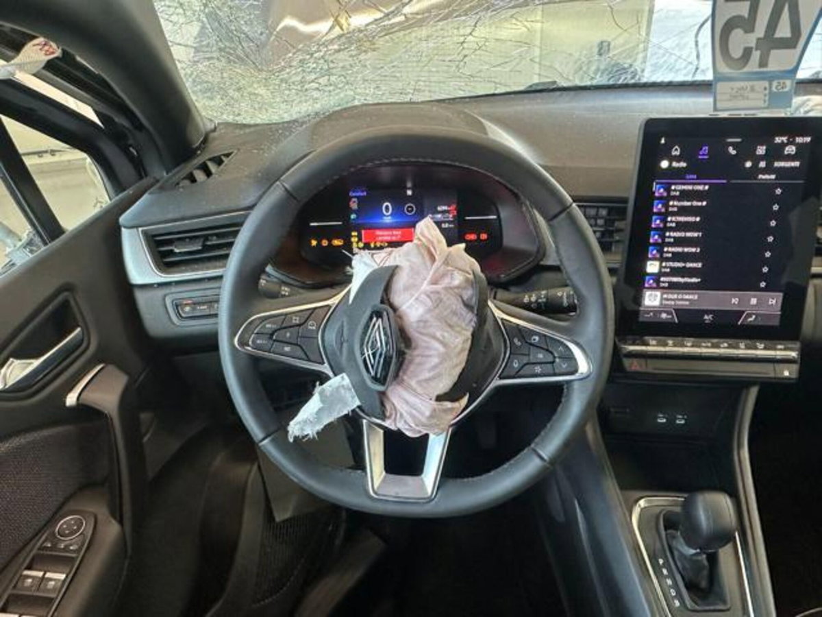 Renault Captur Full Hybrid E-Tech 145 CV Techno (19)