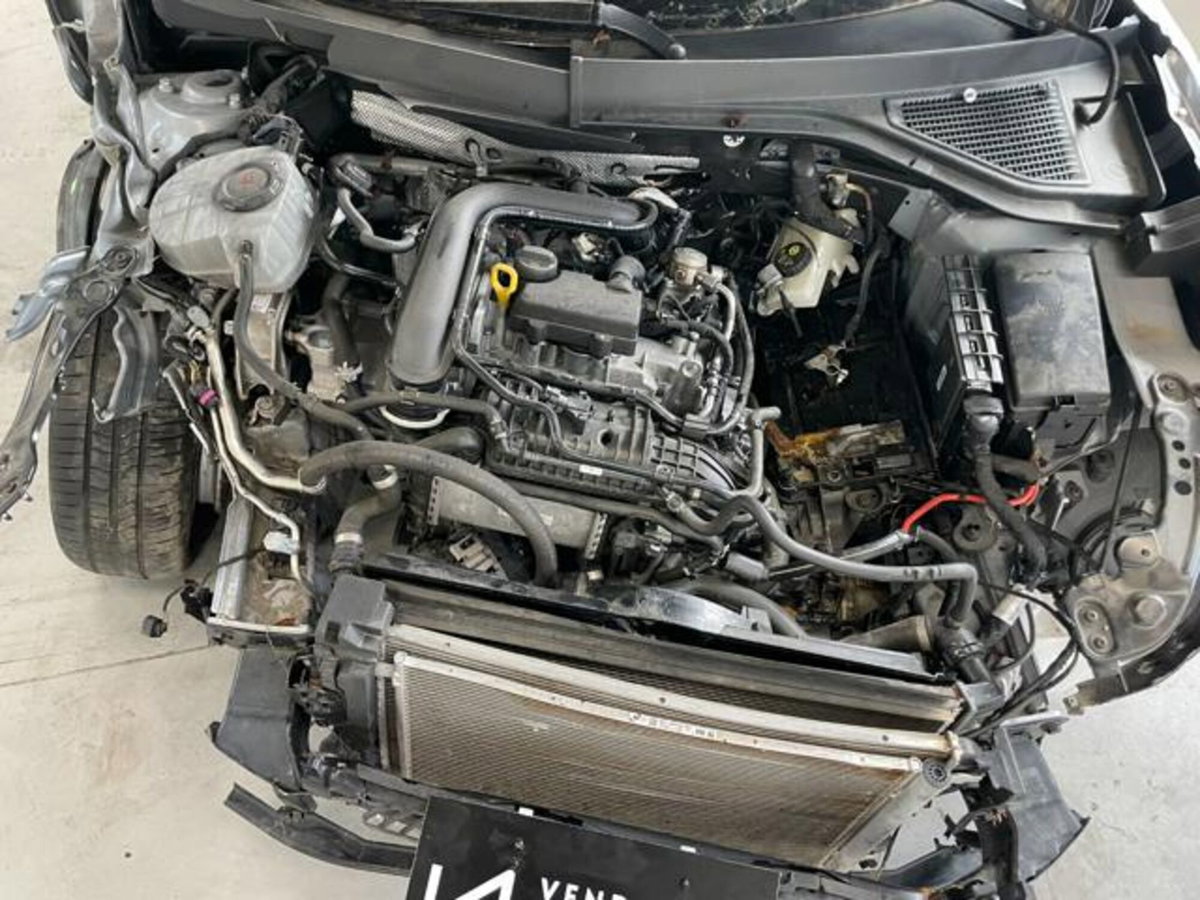 Volkswagen T-Roc 1.0 TSI Life (11)