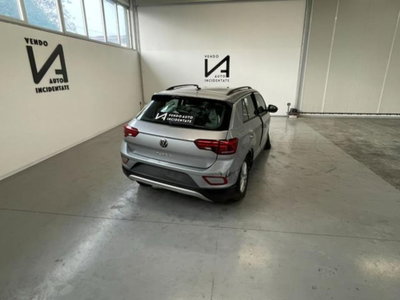 Volkswagen T-Roc 1.0 TSI Life (7)