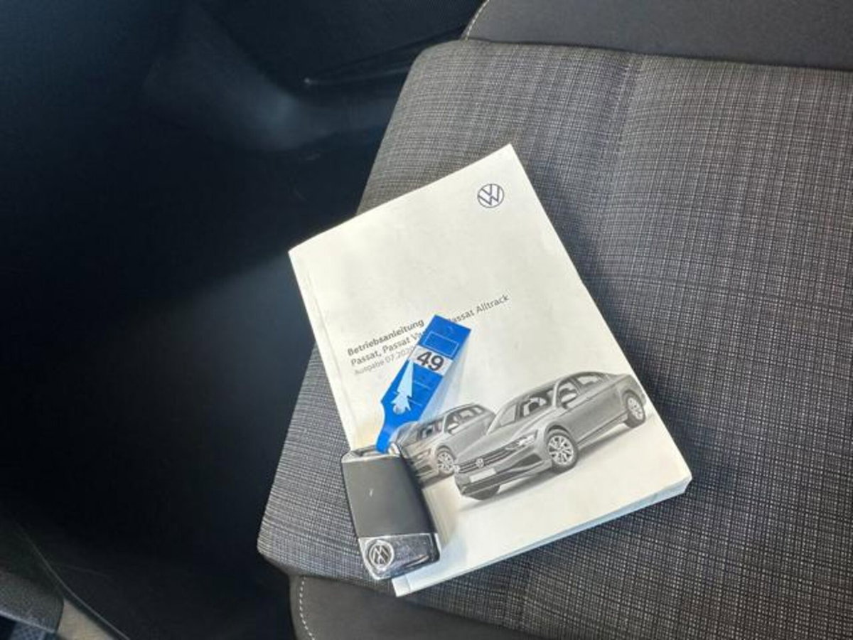 Volkswagen Passat Variant 2.0 TDI SCR EVO DSG Business (19)