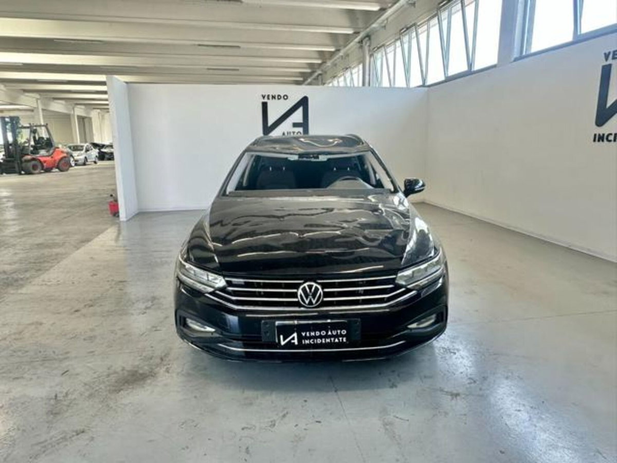 Volkswagen Passat Variant 2.0 TDI SCR EVO DSG Business (2)