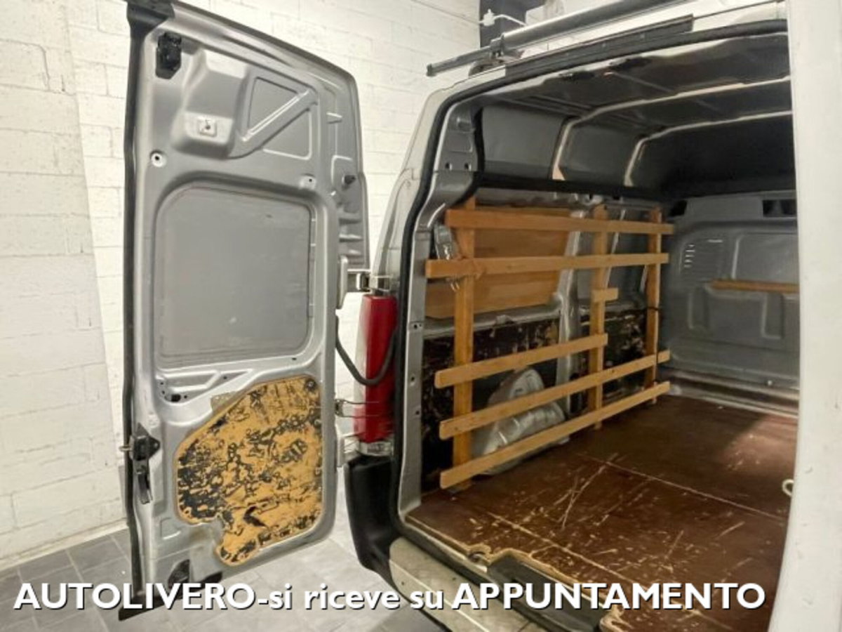 Fiat Scudo Furgone 2.0 MJT PL-TA Furgone Maxi 12q. Comfort (11)