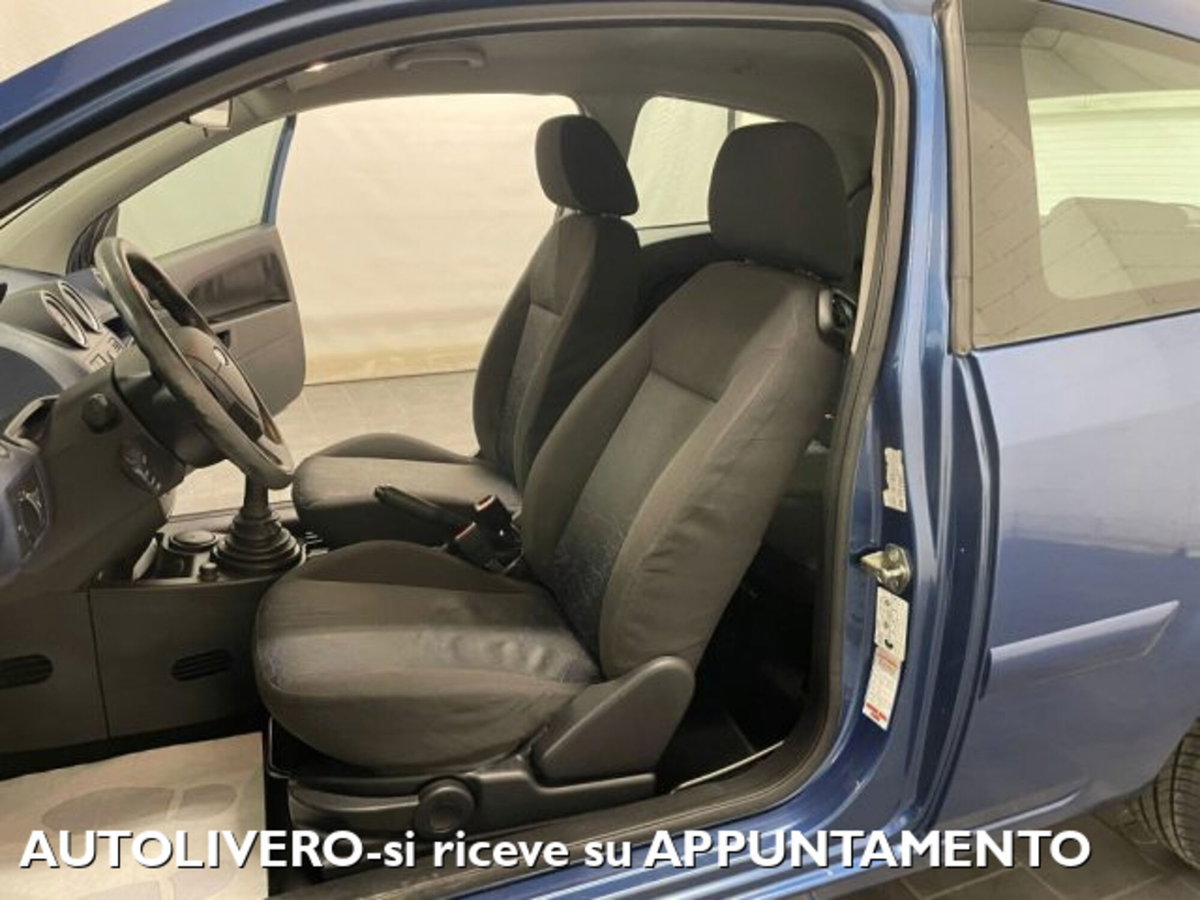 Ford Fiesta 1.4 TDCi 3p. Clever (7)