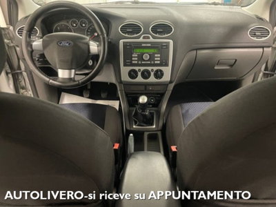 Ford Focus 1.6 TDCi (90CV) 5p. (8)