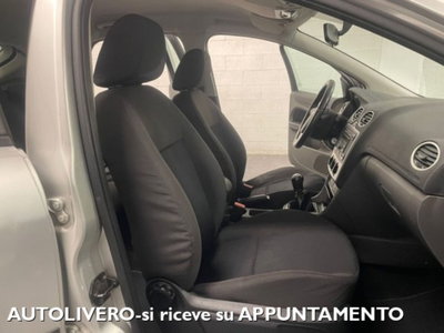Ford Focus 1.6 TDCi (90CV) 5p. (9)