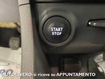 Renault Clio TCe 12V 90 CV GPL 5 porte Van (18)
