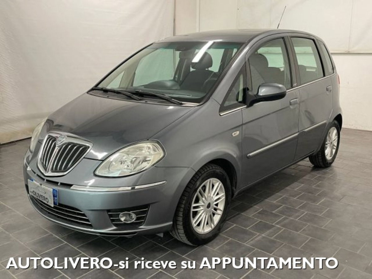 Lancia Musa 1.4 Oro (2)