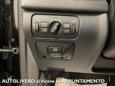 Volvo XC60 D3 AWD Geartronic Kinetic (16)