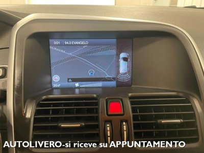 Volvo XC60 D3 AWD Geartronic Kinetic (18)