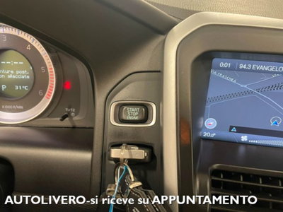 Volvo XC60 D3 AWD Geartronic Kinetic (19)