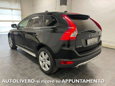Volvo XC60 D3 AWD Geartronic Kinetic (3)