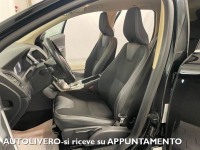 Volvo XC60 D3 AWD Geartronic Kinetic (7)