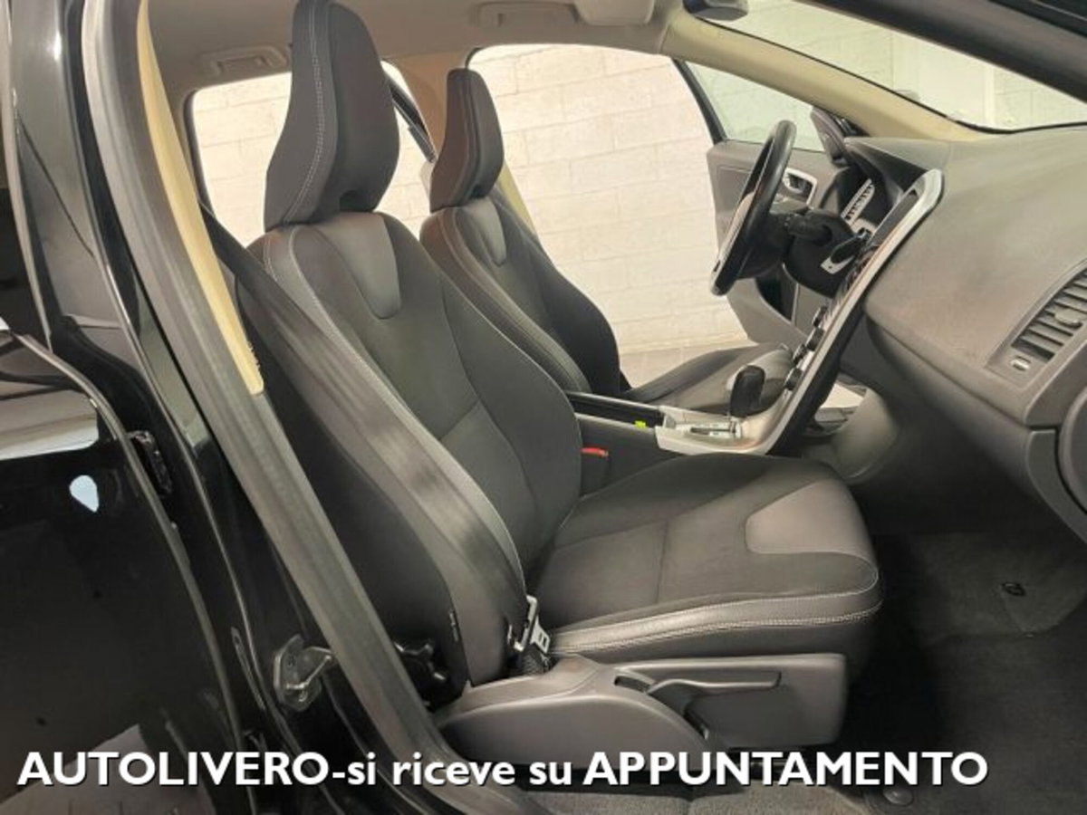 Volvo XC60 D3 AWD Geartronic Kinetic (9)