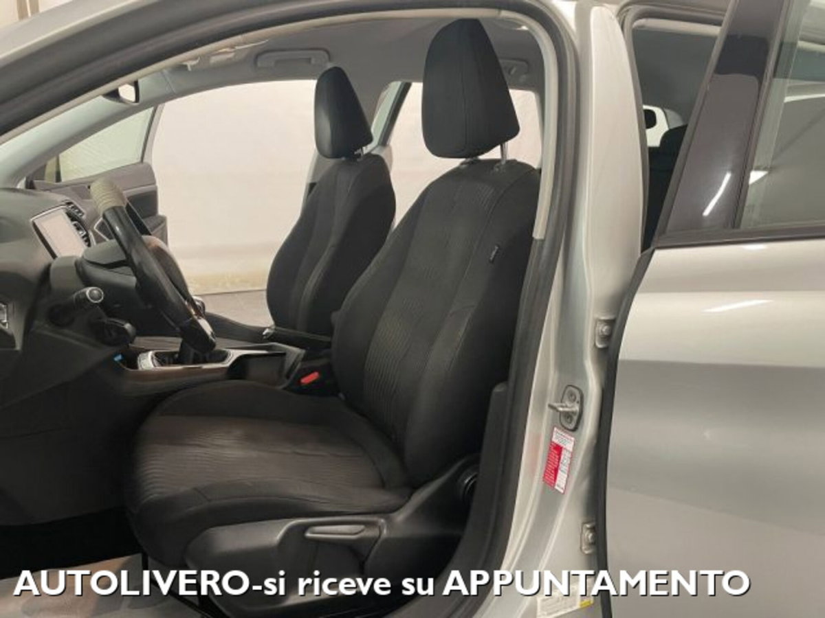 Peugeot 308 SW 1.6 e-HDi 115 CV Stop&Start Business (9)