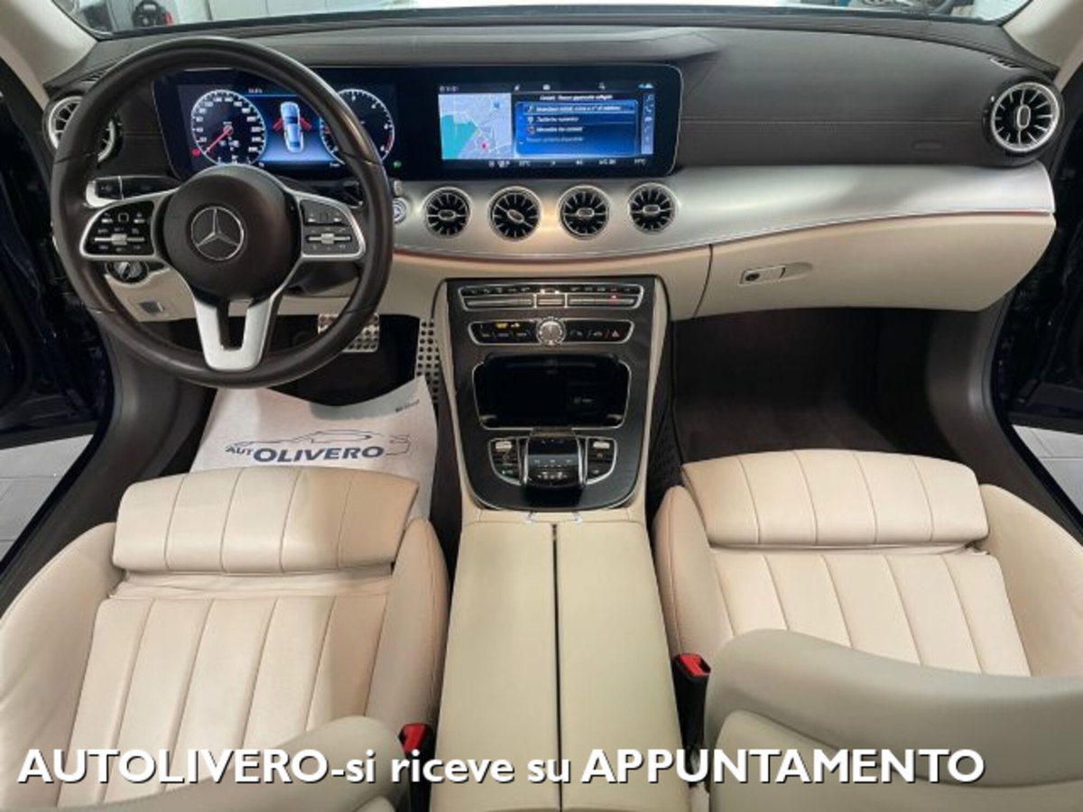 Mercedes-Benz Classe E Coupé 220 d 4Matic Premium (7)