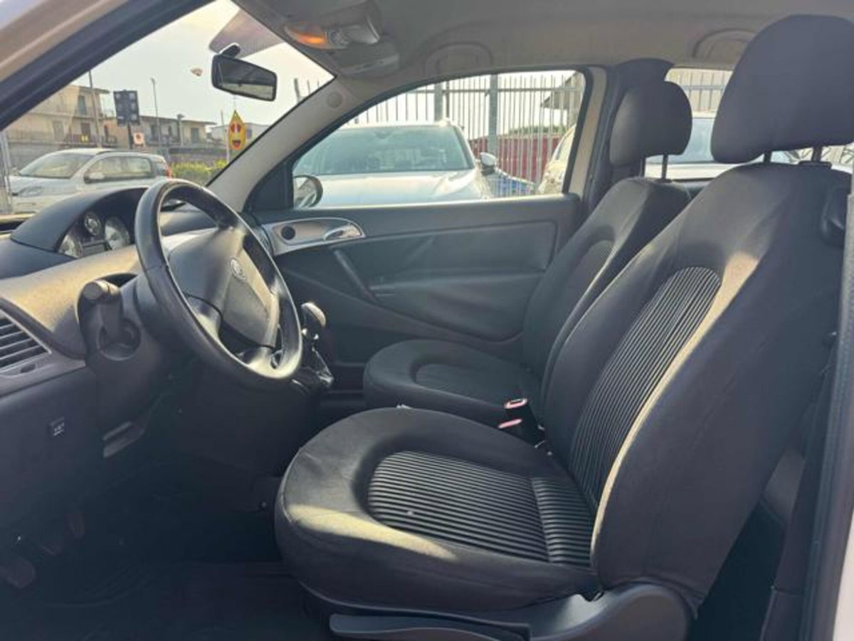 Lancia Ypsilon 1.4 Argento Ecochic GPL (8)