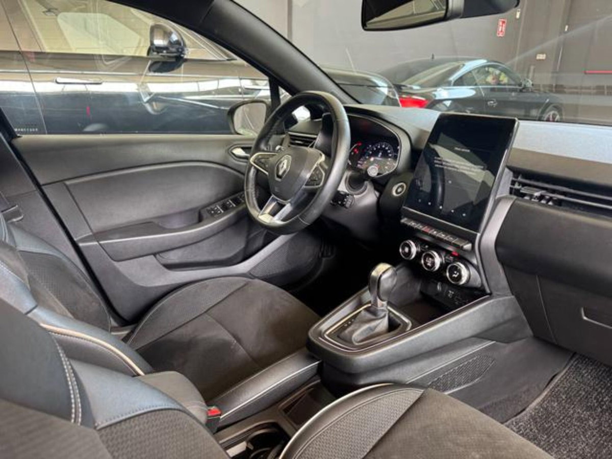 Renault Clio TCe 130 CV EDC FAP 5 porte Intens (11)