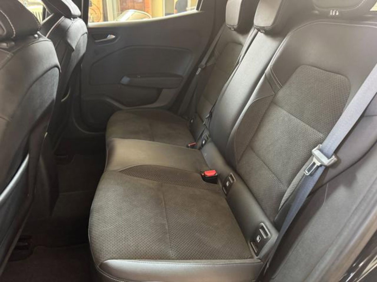 Renault Clio TCe 130 CV EDC FAP 5 porte Intens (13)