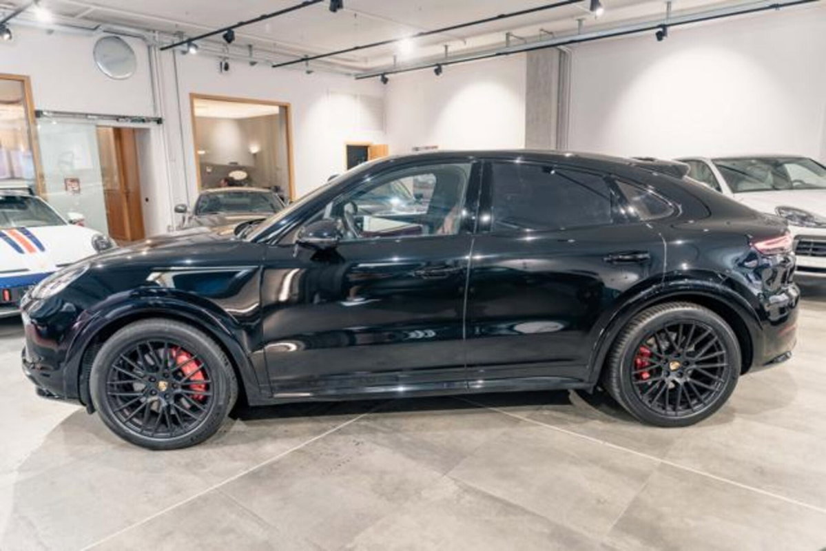 Porsche Cayenne Coupé 4.0 GTS (3)