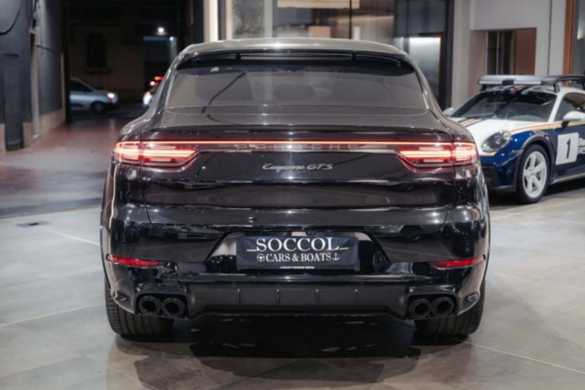 Porsche Cayenne Coupé 4.0 GTS (6)