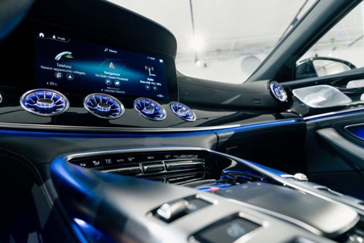 Mercedes-Benz AMG GT Coupé 4 GT 43 mhev (eq-boost) 4matic+ auto MY18 (18)