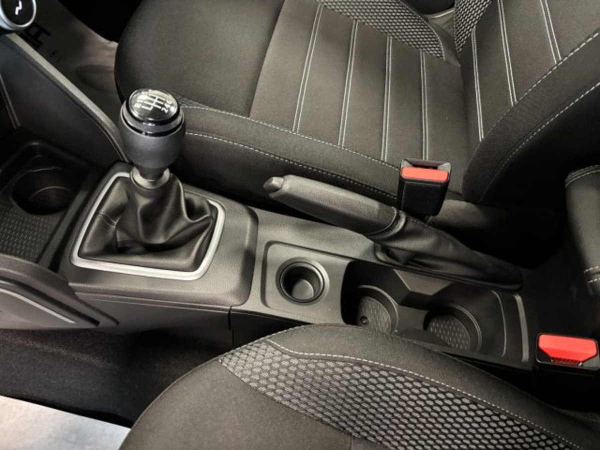 Dacia Duster 1.0 TCe GPL 4x2 Journey (18)