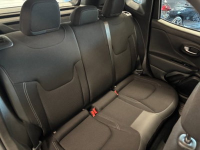 Jeep Renegade 1.6 Mjt 130 CV Limited (18)