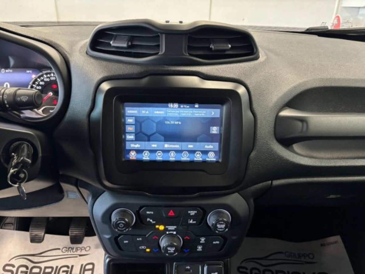 Jeep Renegade 1.6 Mjt 130 CV Limited (9)
