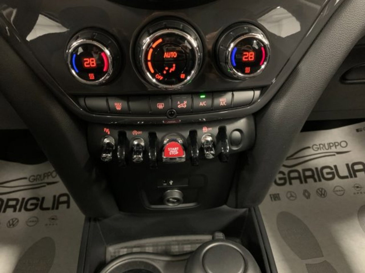 MINI Mini Countryman 1.5 One D Hype Countryman (14)