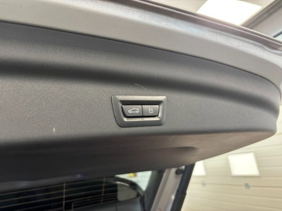 BMW X1 xDrive 20d Msport (18)